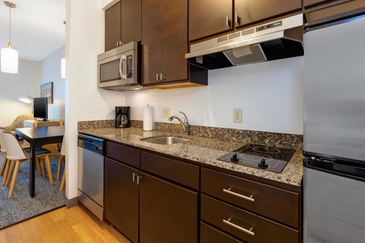 Towneplace Suites By Marriott Nashville Airport Extérieur photo
