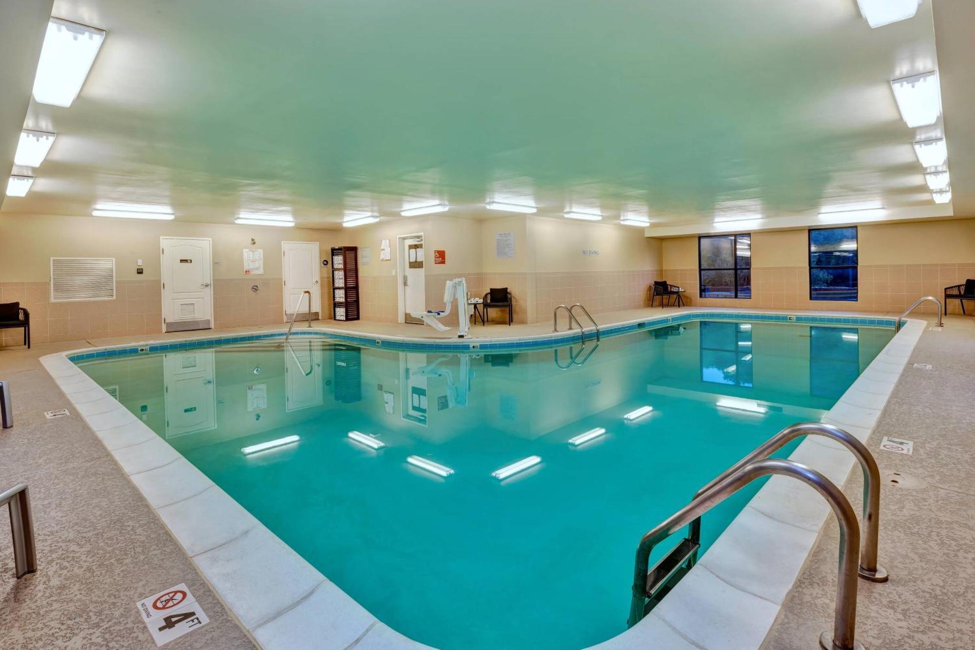 Towneplace Suites By Marriott Nashville Airport Extérieur photo