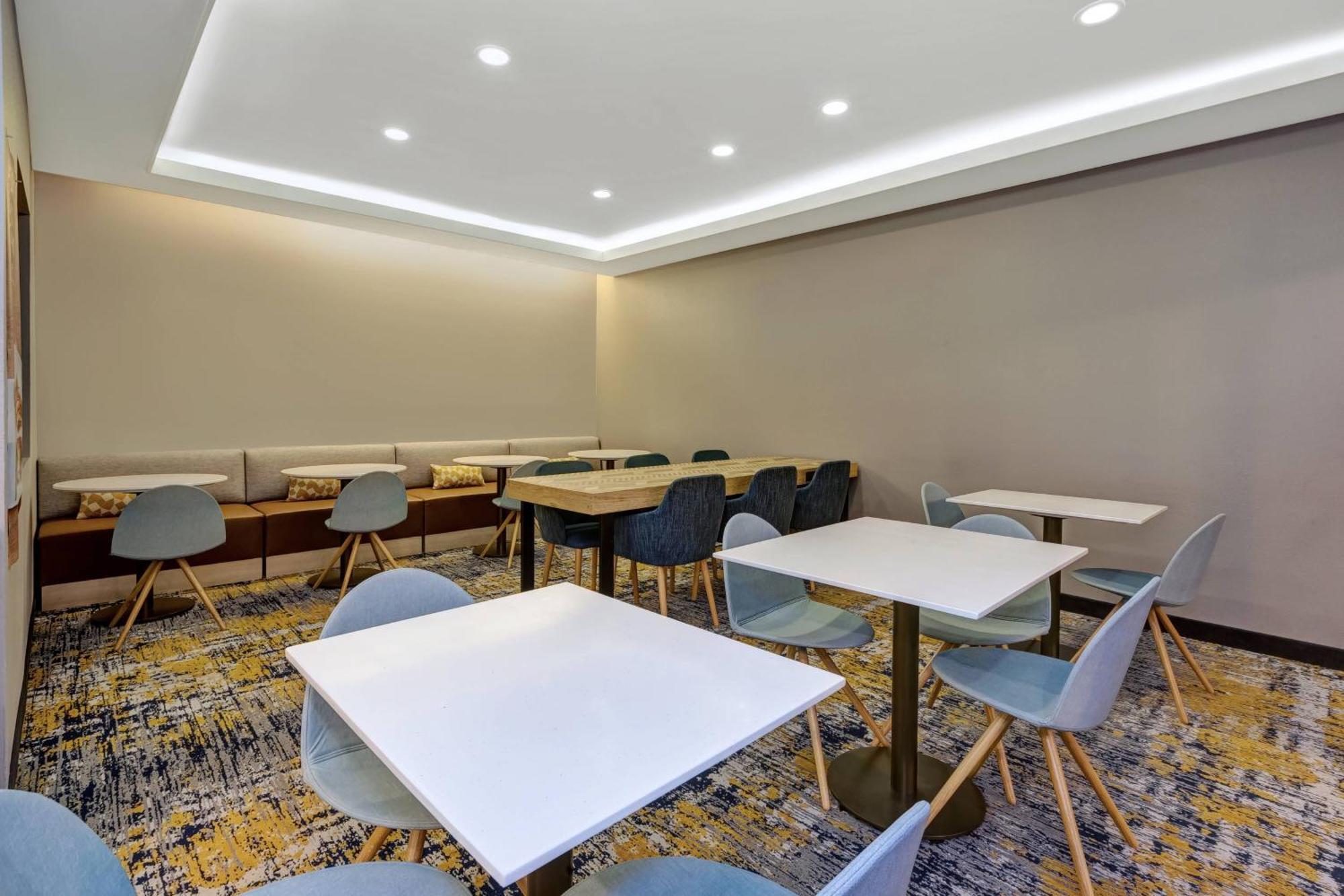 Towneplace Suites By Marriott Nashville Airport Extérieur photo