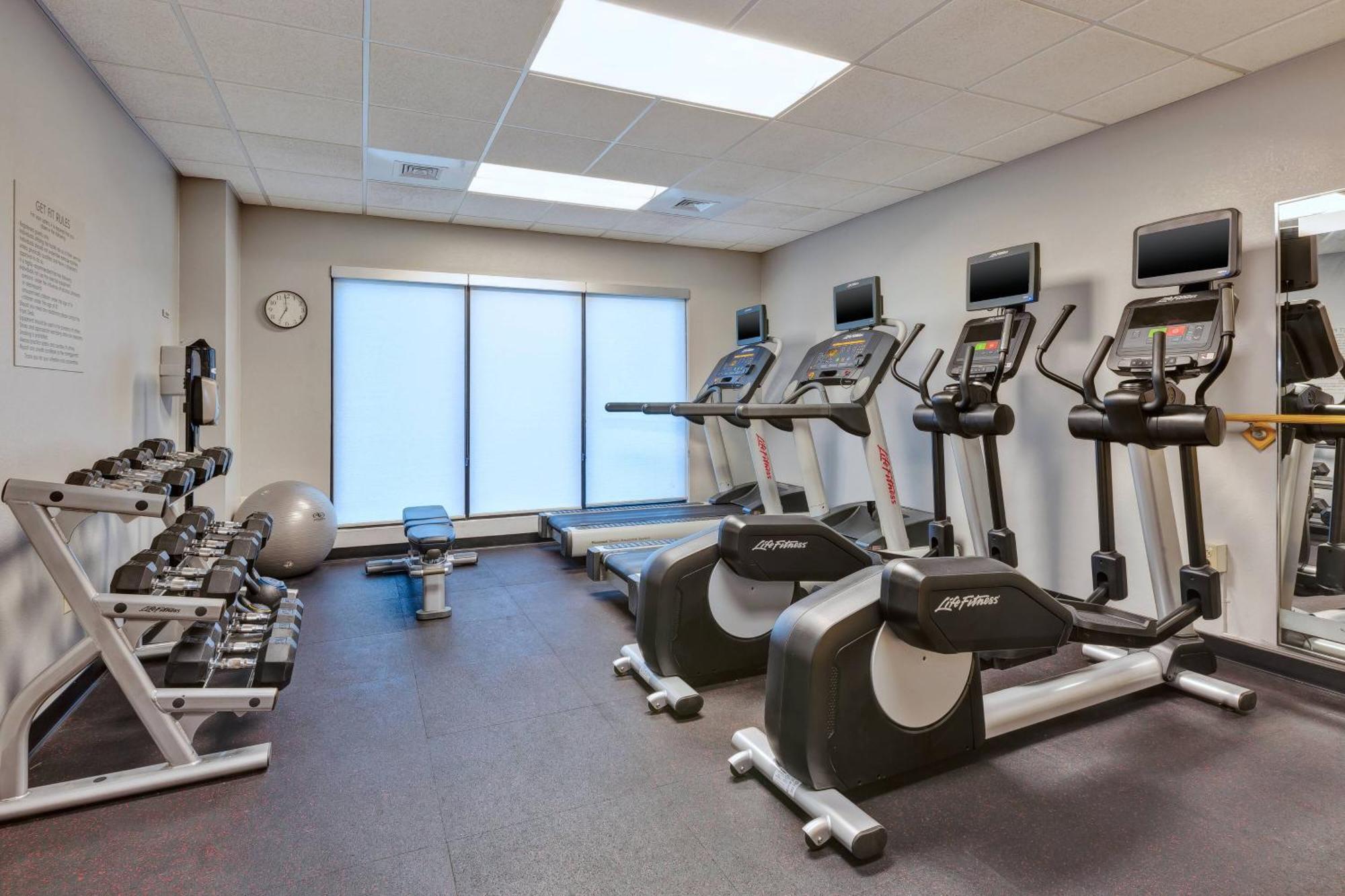 Towneplace Suites By Marriott Nashville Airport Extérieur photo