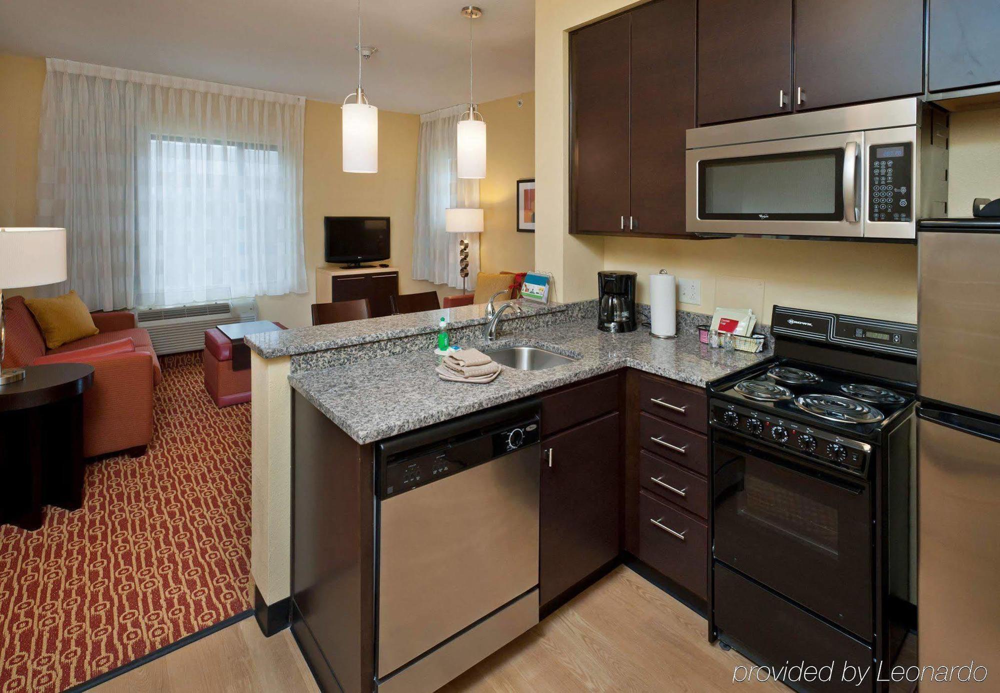 Towneplace Suites By Marriott Nashville Airport Extérieur photo