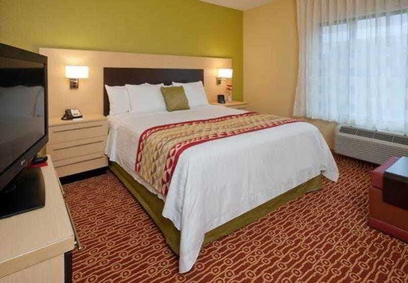 Towneplace Suites By Marriott Nashville Airport Extérieur photo